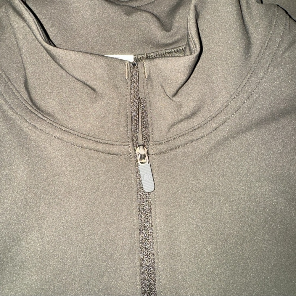 Lululemon Nulux Long-Sleeve Dress Dark Olive Size 4 NWT tennis pickleball - Picture 8 of 10